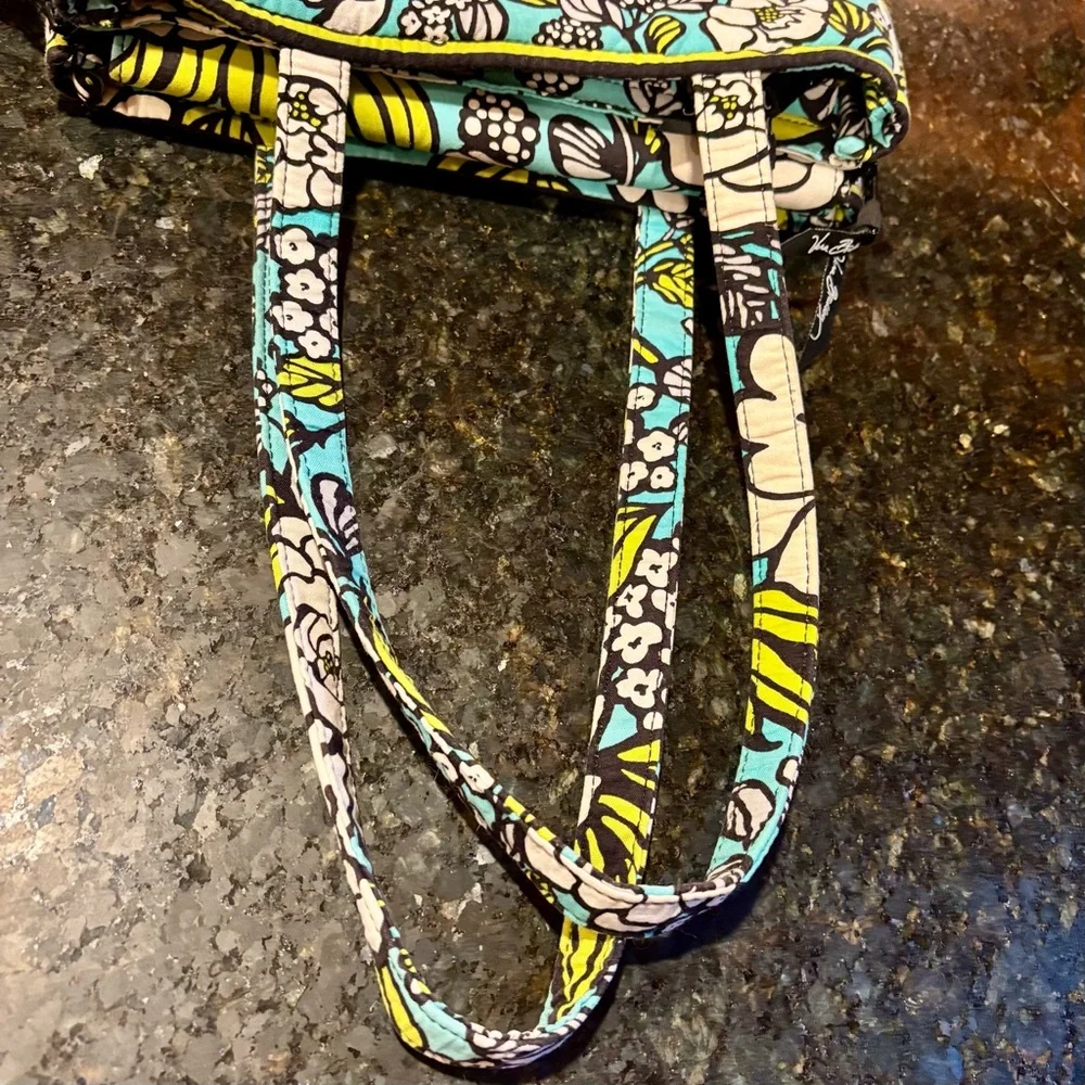 🌺Vera Bradley “Checkpoint Friendly” Laptop Bag in Island Bloom Travel School🌺